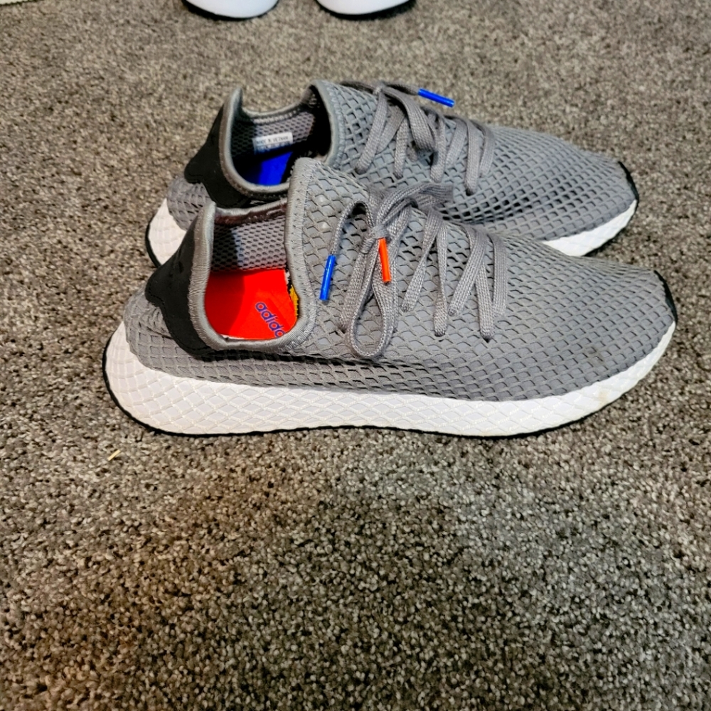 Adidas deerupt size 9.5